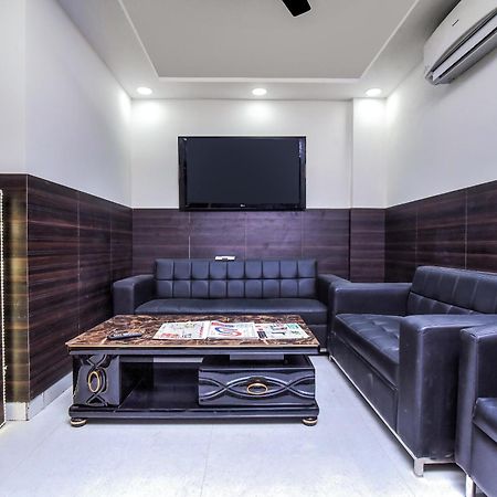 Hotel Aerostar Gold - Opposite Max Healthcare เดลี ภายนอก รูปภาพ