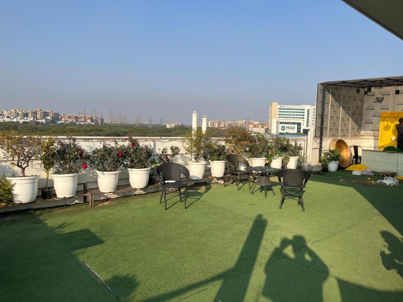 Hotel Aerostar Gold - Opposite Max Healthcare เดลี ภายนอก รูปภาพ